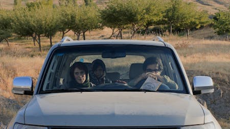 Se rokh (DREI GESICHTER)