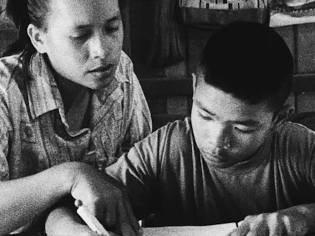 Dokfah Nai Meu Maan (Mysterious Object at Noon)