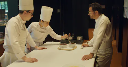 Menus-Plaisirs – Les Troisgros